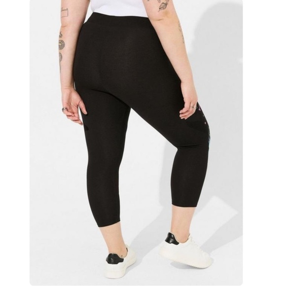 TORRID NWT Disney Nightmare Before Christmas Signature Waistband Premium Legging - Picture 3 of 5